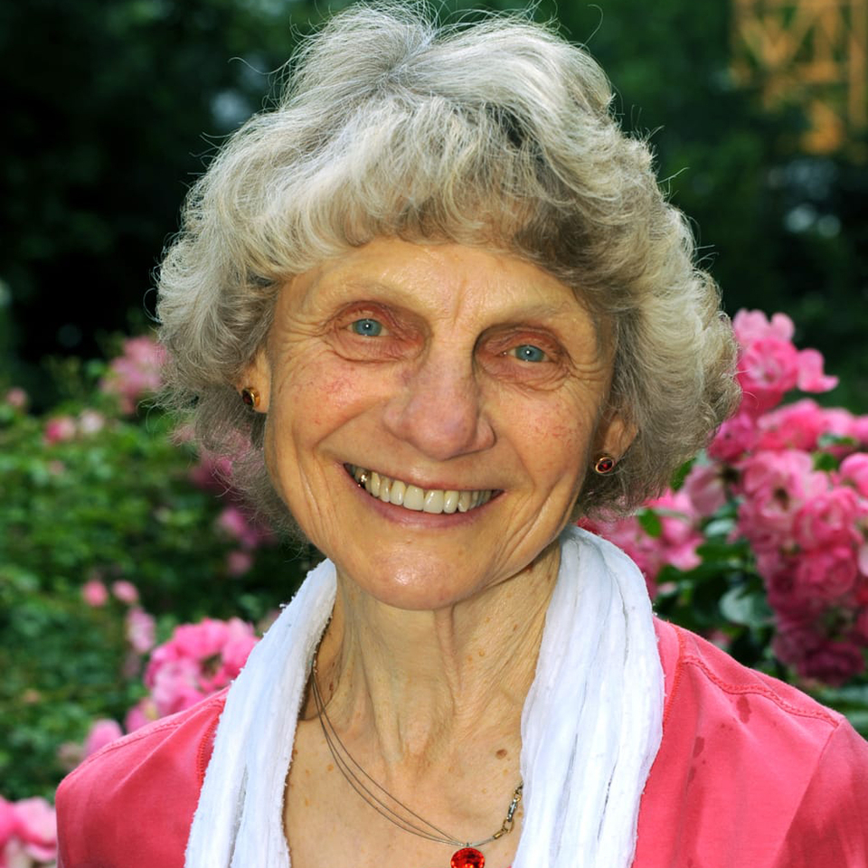 Portrait ehrenamtliche Helferin in der Pflegeheim in Hannover Landhaus Pflege & Wohnen